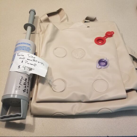 Ehob waffle mattress expansion control overlay with pump 76" x 34" x3" - Picture 11 of 11